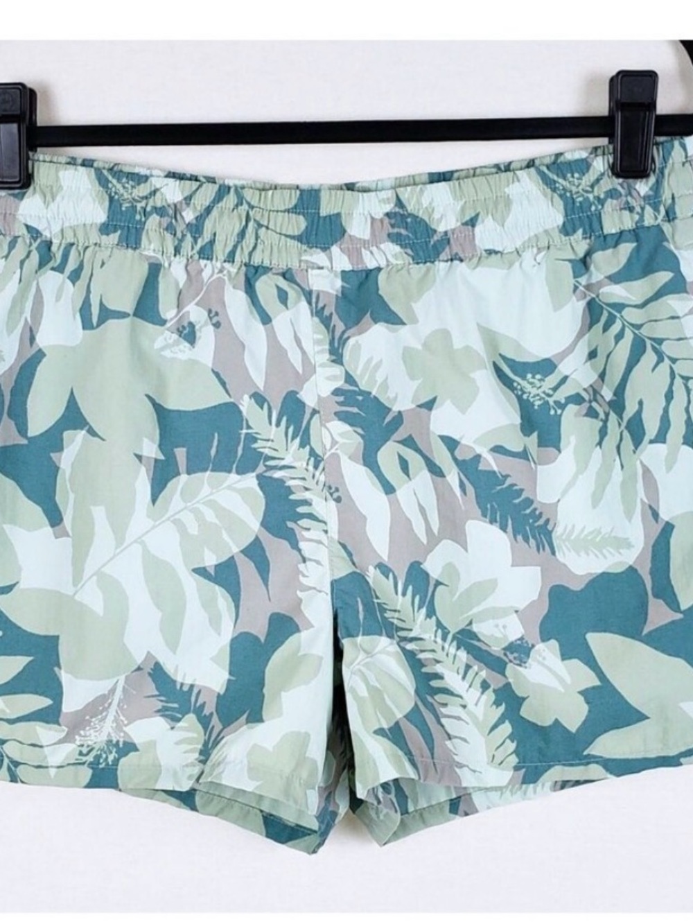 Eddie Bauer Travex Hybrid Shorts Womens M Nylon Tropical 3" Inseam Swim Trails
